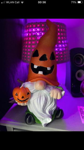 Halloween Gnoom met Pompoen | met LED- verlichting | Nieuw beschikbaar voor biedingen