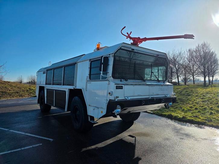 Podium wagen Faun Crashtender, Auto's, Vrachtwagens, Bedrijf, Ophalen