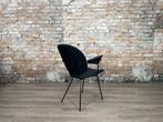Kembo 302 Easy Chair zwart bij TheReSales, Huis en Inrichting, Fauteuils, Minder dan 75 cm, Ophalen of Verzenden, Zo goed als nieuw