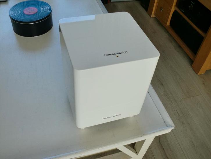 Harman Kardon HKTS200 SUB Active onderhoud gehad Wit, Audio, Tv en Foto, Luidsprekers, Refurbished, Front, Rear of Stereo speakers