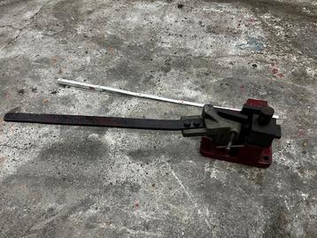 Jorg Tarzan Strippenbuiger beschikbaar voor biedingen