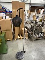 Zwarte vloerlamp Light & Living Alvaro - Defect, Huis en Inrichting, Lampen | Vloerlampen, Ophalen, Gebruikt