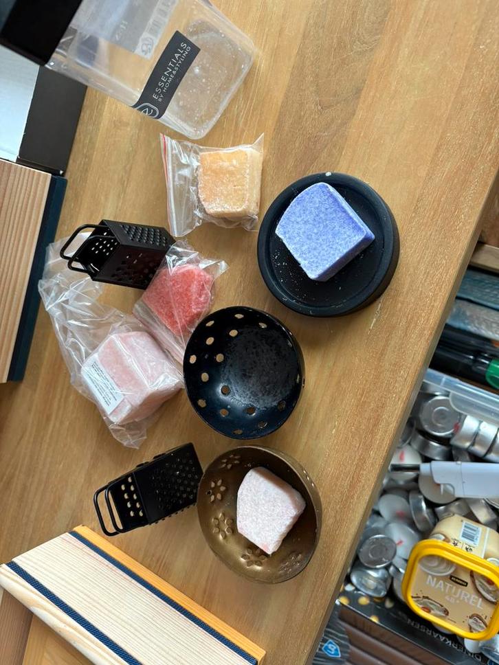 Amber blokjes. Geur blokjes., Huis en Inrichting, Woonaccessoires | Overige, Zo goed als nieuw, Ophalen