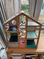 Poppenhuis hout/Hema met inhoud, Kinderen en Baby's, Speelgoed | Poppenhuizen, Poppenhuis, Zo goed als nieuw, Ophalen
