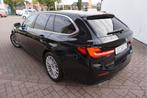 BMW 5 Serie Touring 530e Business Edition Plus Sensatec, Auto's, BMW, 1998 cc, Achterwielaandrijving, Gebruikt, 4 cilinders