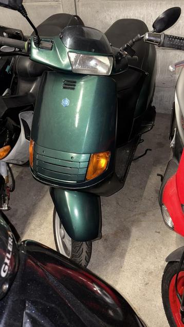 Piaggio skr 125cc in onderdelen/compleet beschikbaar voor biedingen