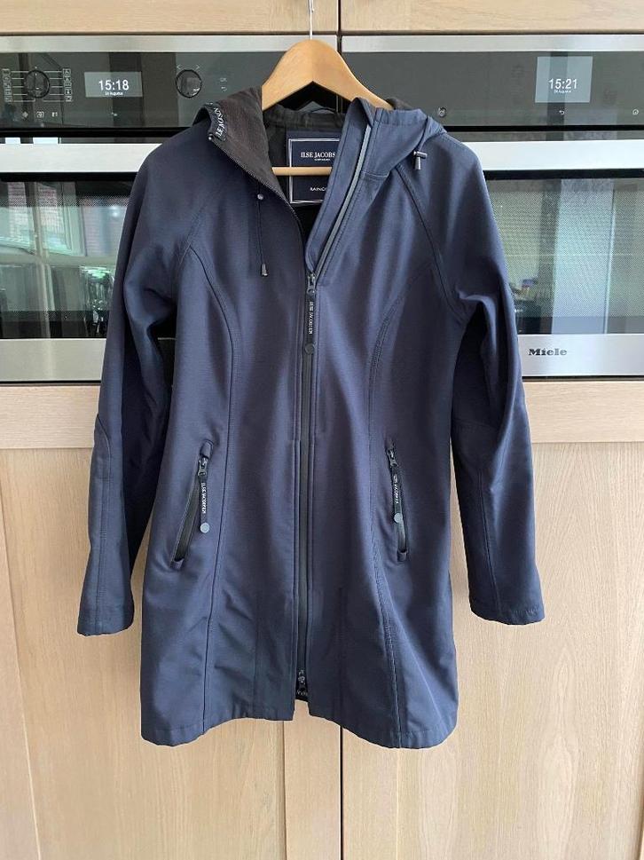 Ilse Jacobsen softshell jas, maat 36, Kleding | Dames, Jassen | Winter, Gedragen, Maat 36 (S), Blauw, Ophalen