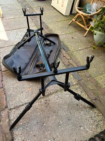 Fox Stalker Plus Rodpod beschikbaar voor biedingen