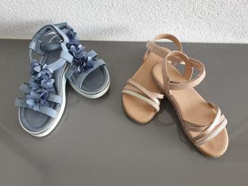 Twee paar sandalen, meisjes _ Esprit, maat 32 beschikbaar voor biedingen