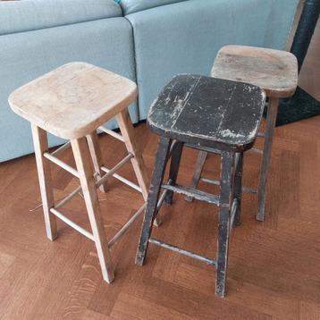 Krukken (bar) of als plantenstandaard te gebruiken beschikbaar voor biedingen