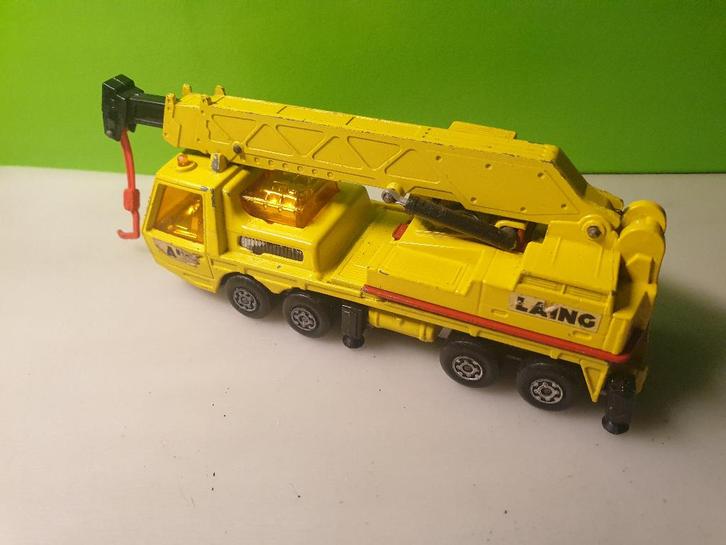 Matchbox K12 - Hercules Mobile Crane Truck Liang [geel], Hobby en Vrije tijd, Modelauto's | Overige schalen, Gebruikt, Bus of Vrachtwagen