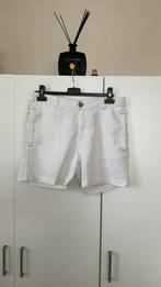 Zara korte broek, Maat 48/50 (M), Wit, Ophalen of Verzenden, Zo goed als nieuw