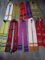 10 priester stola's en 1 gewaad ( jurk).zie foto's., Antiek en Kunst, Antiek | Religie, Ophalen