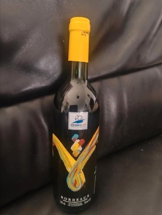 FIFA France 98 Coupe de Monde Bordeaux, Verzamelen, Wijnen, Nieuw, Rode wijn, Frankrijk, Ophalen of Verzenden