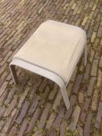 Voetenbankje voor buiten, Huis en Inrichting, Banken | Voetenbanken en Poefen, Ophalen, Minder dan 50 cm, Zo goed als nieuw, Metaal