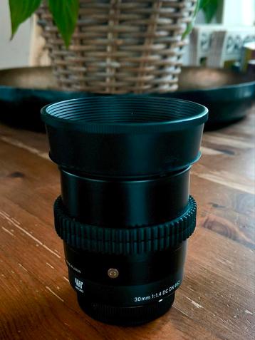 Sigma 30mm f/1.4 DC DN Contemporary | MFT beschikbaar voor biedingen