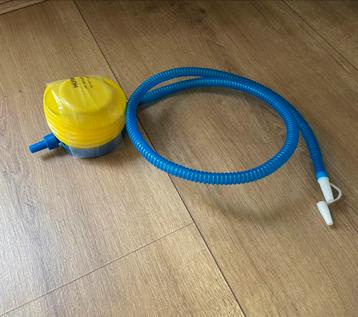 Nieuwe voetpomp beschikbaar voor biedingen