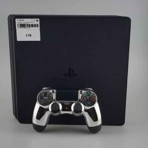 Playstation 4 Slim 1TB Zwart Incl: 1 Controller Zilver/Zwart, Spelcomputers en Games, Spelcomputers | Sony PlayStation 4, Zo goed als nieuw