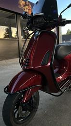 Nieuwstaat Custom Vespa Sprint 80cc Candy Wine Red, Ophalen, Zo goed als nieuw, Benzine, Overige modellen