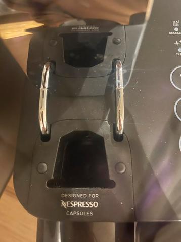 DeLonghi Nespresso Lattissima  - Shadow Black beschikbaar voor biedingen