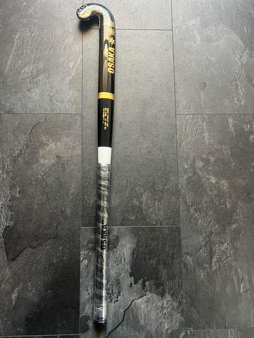 Osaka pro tour 100 Proto Bow 100% Carbon beschikbaar voor biedingen