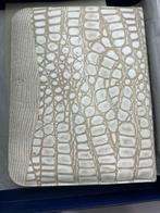 Succes 11-inch Tablet or iPad case - original leather., 11 inch, Nieuw, Bescherming voor- en achterkant, Ophalen of Verzenden
