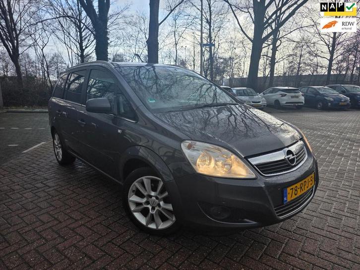 Opel Zafira 1.8 Cosmo 7 PERSOON LEDER STOELVERWARMING, Auto's, Opel, Bedrijf, Te koop, Zafira, ABS, Airbags, Airconditioning, Boordcomputer