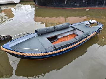 Prachtige elektrische grachtenbootjes/motorbootjes in A'dam beschikbaar voor biedingen