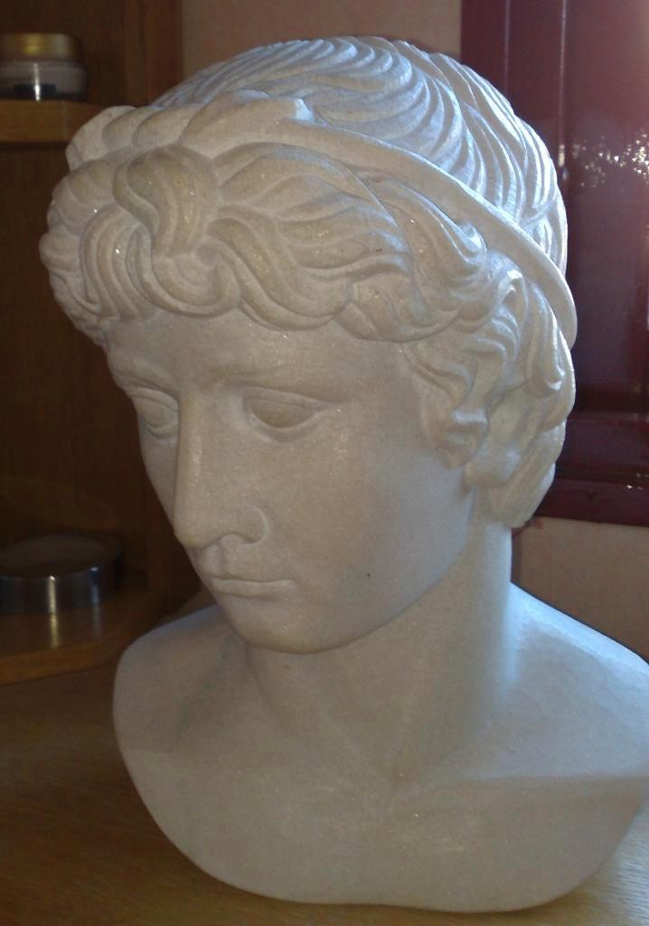 Marmeren buste geaderd Romeinse mannen/jongens kop, Antiek en Kunst, Kunst | Beelden en Houtsnijwerken, Ophalen