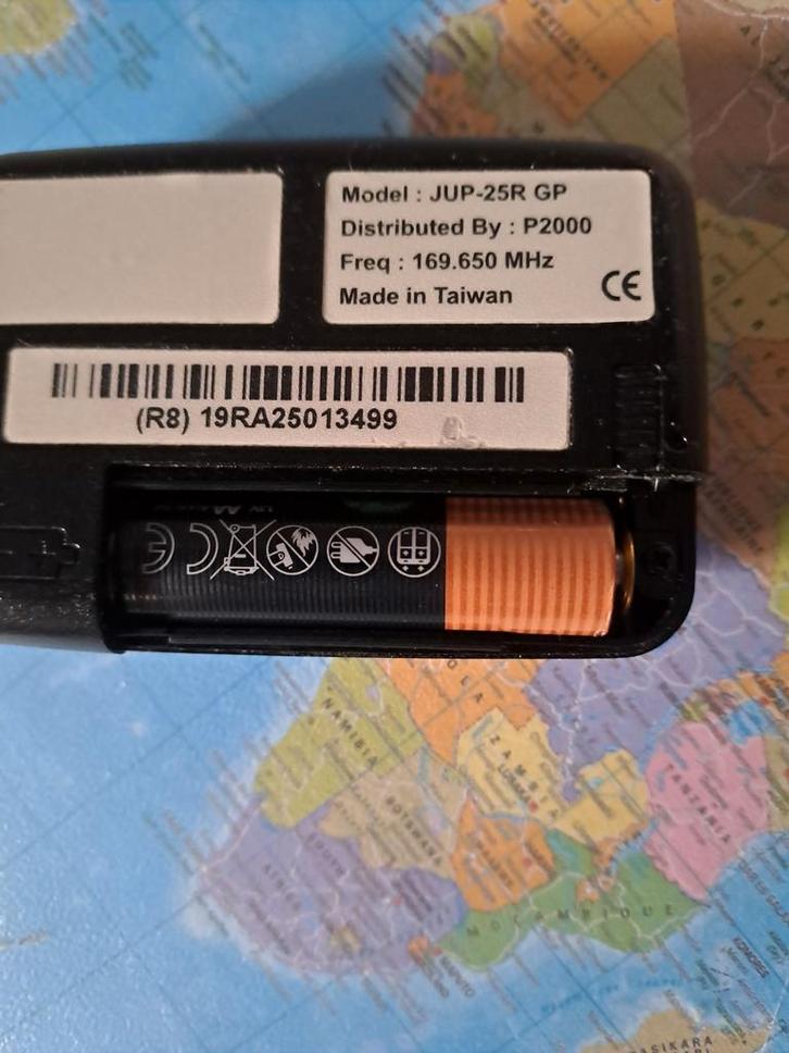 P2000 Pager Ontvanger met Batterij, Telecommunicatie, Portofoons en Walkie-talkies, Gebruikt, Toebehoren, 15 km of meer, Trilfunctie
