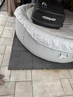 Jacuzzi met tent en tegels, Ophalen of Verzenden, Gebruikt, Afdekzeil, Opblaasbaar