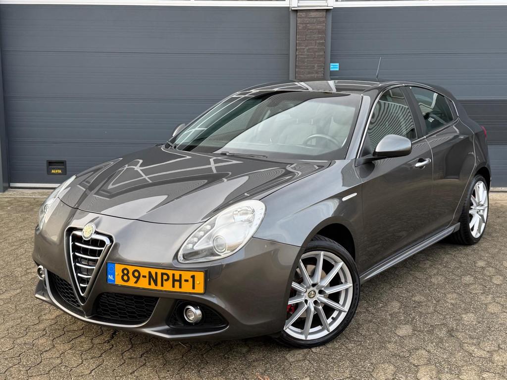 Alfa Romeo Giulietta 1.4 T Distinctive, CLIMA, CRUISE, NAP,, Auto's, Alfa Romeo, Voorwielaandrijving, Euro 5, Gebruikt, 4 cilinders