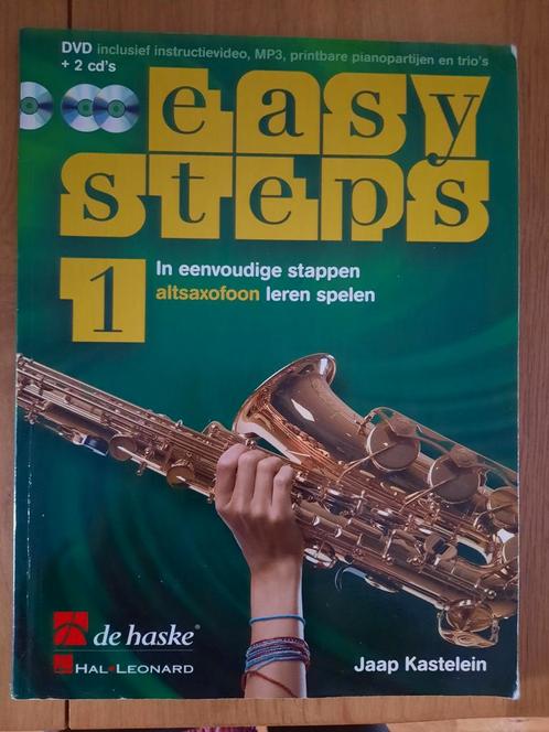lesboek-Easy Steps 1 Altsaxofoon+ 2 cd's en dvd-aanbevolen, Muziek en Instrumenten, Bladmuziek, Gebruikt, Les of Cursus, Saxofoon