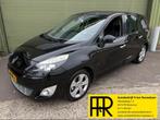 Renault GRAND SCENIC 1.4 TCe Bose 7-persoons, Voorwielaandrijving, Euro 5, 4 cilinders, 7 stoelen