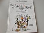 May-Britt Mobach - Cleo & Bast, Ophalen, Zo goed als nieuw, May-Britt Mobach