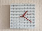 Wandklok Bricks, Ophalen of Verzenden, Nieuw, Analoog, Wandklok