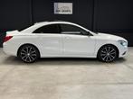 Mercedes-Benz CLA-Klasse 180 Panoramadak Night Pakket Led 18, Voorwielaandrijving, Gebruikt, 4 cilinders, Leder en Stof
