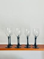 Set vintage Luminarc wijnglazen zwarte voet, Overige typen, Ophalen of Verzenden, Zo goed als nieuw, Nvt