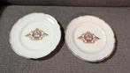 Kroningsfeest 1898 bord Prinses Wilhelmina 2 stuks, Verzamelen, Koninklijk Huis en Royalty, Ophalen of Verzenden, Servies