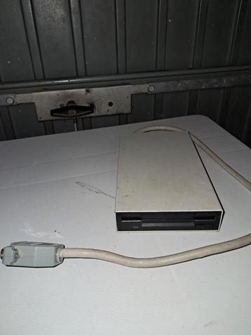 Amigos Disk Drive - Vintage Floppy Disk Drive beschikbaar voor biedingen