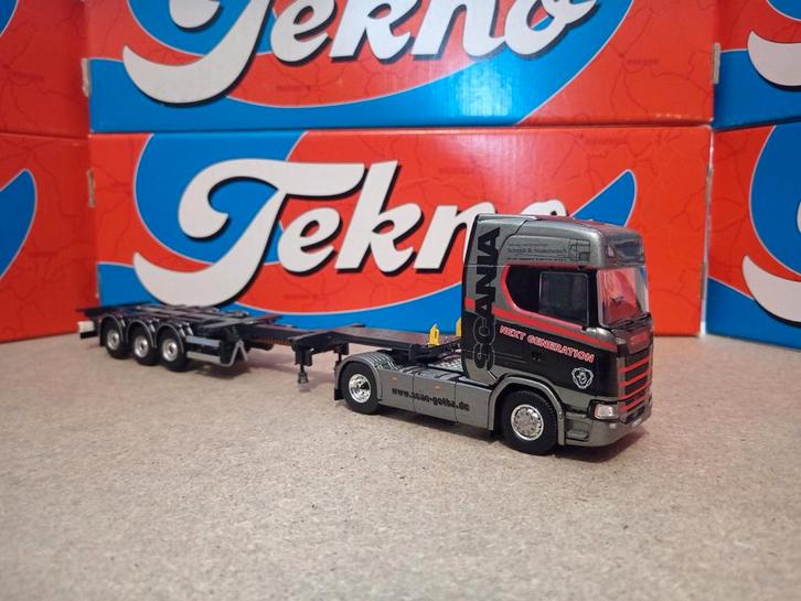 Scania Next Gen containeroplegger Schmidt Tekno, Hobby en Vrije tijd, Modelauto's | 1:50, Nieuw, Bus of Vrachtwagen, Tekno, Ophalen of Verzenden