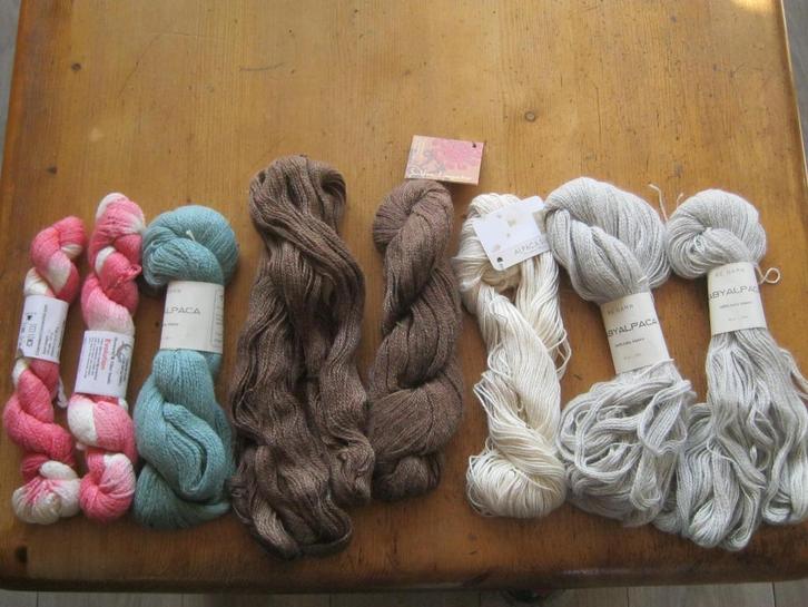 Hele mooie strengen alpaca wol, Hobby en Vrije tijd, Breien en Haken, Nieuw, Breien, Wol of Garen, Ophalen of Verzenden