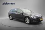 Volkswagen PASSAT Variant 1.6 TDI Comfortline Automaat - Nav, Gebruikt, Euro 6, 4 cilinders, Met garantie (alle)