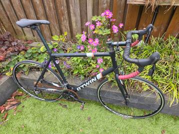 BTWin Triban 500 racefiets beschikbaar voor biedingen
