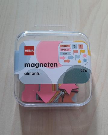 NIEUW DOOSJE MET 27 HEMA MAGNEETJES €1,00 voor MAGNEETBORD beschikbaar voor biedingen