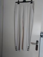 Nikkie Beige Broek Maat 38/40 (M), Maat 38/40 (M), Beige, Ophalen of Verzenden, Zo goed als nieuw