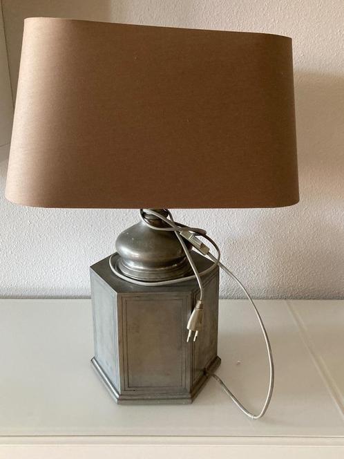 vintage lamp made in Portugal, tafelmodel, Huis en Inrichting, Lampen | Tafellampen, Gebruikt, Minder dan 50 cm, Metaal, Ophalen of Verzenden