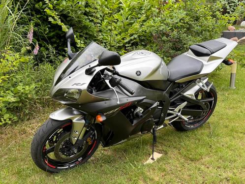 Yamaha YZF R1 bouwjaar 2002 24.649 km Type RN09, Motoren, Motoren | KTM, Particulier, Super Sport, meer dan 35 kW, 4 cilinders