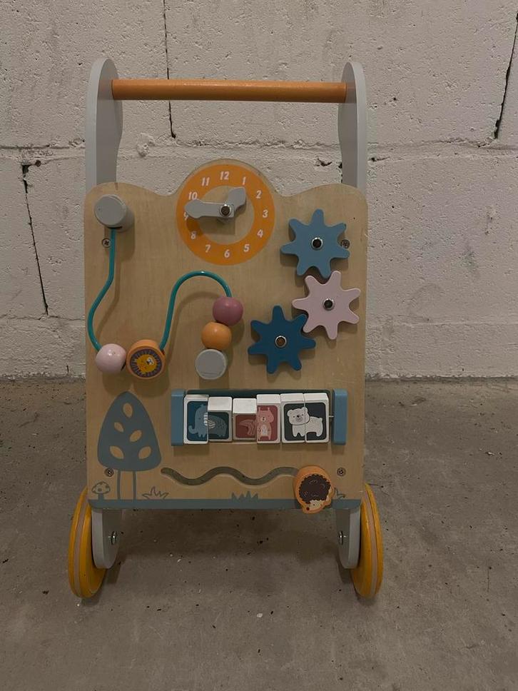 PolarB Activity Loopwagen, Hout, klok/tandwielen/kralen, Kinderen en Baby's, Speelgoed | Houten speelgoed, Zo goed als nieuw, Duw- of Trekspeelgoed
