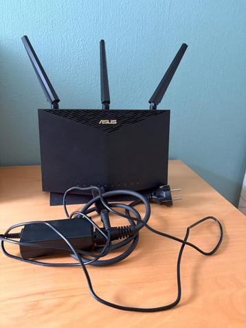 ASUS AX5700 Dual Band Gaming Router (WiFi 6) beschikbaar voor biedingen